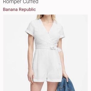Banana Republic linen blend white romper size 4